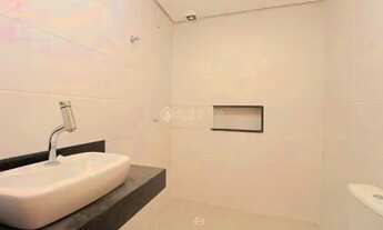 Imagem 6: PORTO ALEGRE - Casa Padrão - Hípica