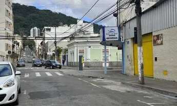 Imagem 3: Apartamento para aluguel possui 80 metros quadrados com 3 quartos em Centro - Juiz de Fora