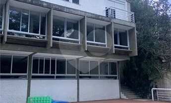 Imagem: Sobrado avarandado de 534m² com 6 dormitórios