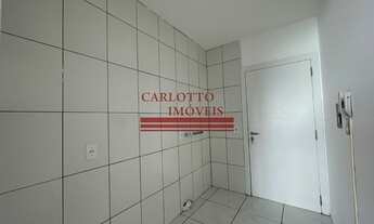 Imagem 4: Kitnet/conjugado junto ao Hospital São Vicente, ótima posição solar e 01 quadra da Avenida