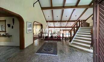 Imagem 5: Casa de condomínio para venda tem 980 metros quadrados com 5 quartos