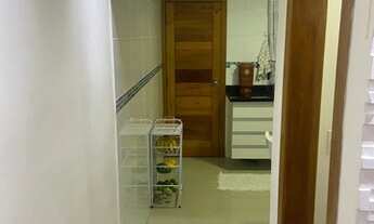 Imagem 6: Sobrado para aluguel e venda possui 170 m² com 3 quartos e 2 vagas de garagem