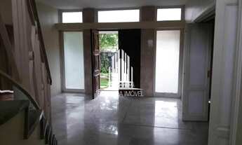 Imagem 3: Sobrado com 5 dormitórios, sendo 4 suítes, 6 vagas e piscina no Morumbi