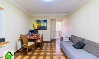 Imagem 7: Aconchegante Sobrado 3 dormitórios + 02 Varandas + Amplo Quintal c/ Churrasqueira + Vaga G