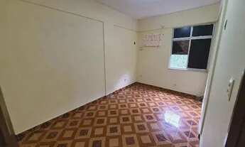 Imagem 4: Cond. Jornalista. Vendo Apto com 2 quartos, sala para 2 ambientes e 1 vaga privada