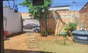 Imagem 3: Vendo lote com casa de fundo