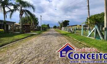 Imagem 7: C497 - Residência localizada em região tranquila no balneário Mariluz