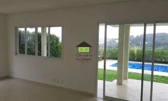 Imagem 7: Linda casa localizada no Condomínio Quinta de São Fernando, altura do Km 28 da Raposo Tava