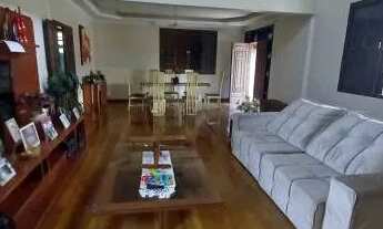 Imagem 5: Excelente Casa Triplex para venda em Campo Grande possui 450 metros quadrados com 3 quarto