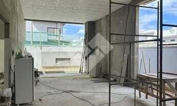 Imagem 5: Casa de 3 suítes sendo um master no Residencial Portal do Sol Green, Goiânia-GO