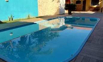 Imagem: Casa de 2 qts (1 suite), sala, garagem