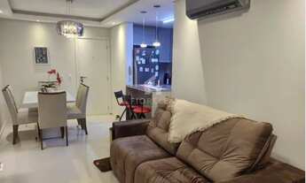 Imagem 2: Apartamento 02 dormitórios 01 suíte no bairro Praia Comprida em São José