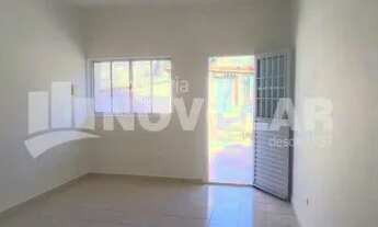 Imagem 2: Casa Térrea na Vila Ede com 1 Dormitório e 1 Vaga