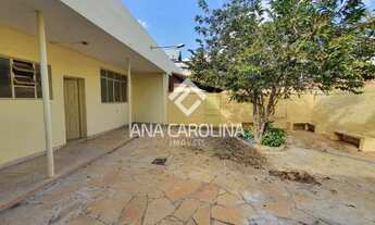 Imagem 4: Casa muito ampla no Centro com 04 quartos