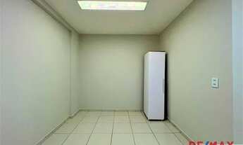 Imagem 2: Excelente kit bem arejada e iluminada na CLN 213 BLOCO A ED. MULTI CENTER - Asa Norte