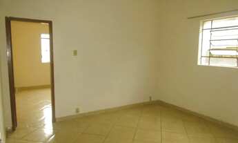 Imagem 2: Casa com 1 dormitório para alugar em Sabara