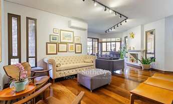 Imagem 7: Apartamento iluminado com planta ampla e vista para área arborizada