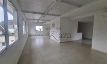 Imagem 2: Casa com renda - Alto de Pinheiros - 4 Dormitórios - 391m²