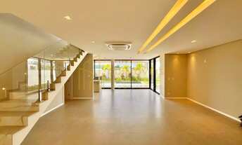 Imagem 4: Jacuhy: Casa de luxo com design sofisticado e áreas de lazer completas!