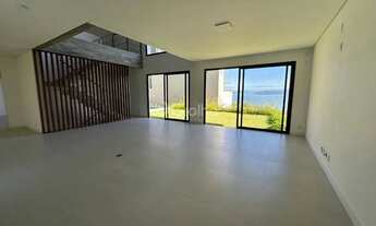 Imagem 5: Casa para Venda em Florianópolis, Cacupé, 3 dormitórios, 3 suítes, 5 banheiros, 4 vagas