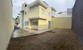 Imagem: Sobrado para aluguel tem 250 m2 com 3 Suítes