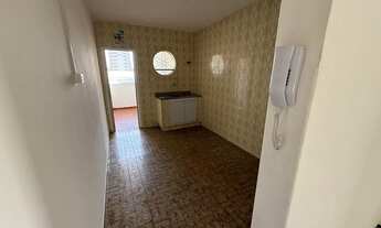 Imagem 2: Imóvel para aluguel de 75 metros quadrados, com 2 quartos, em Papicu