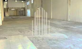 Imagem 7: Galpão Comercial para Locação na Vila Prudente em São Paulo-SP: 3 Salas, 3 Banheiros, 6 Va