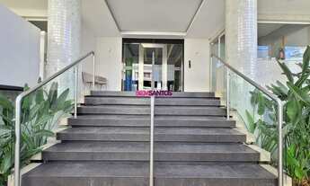 Imagem 4: APARTAMENTO EM ANDAR ALTO NO KOBRASOL: VISTA MAR, 2 QUARTOS (1 SUÍTE) E VAGA DUPLA DE GARA