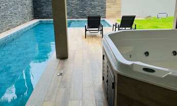 Imagem 2: Casa para aluguel com 400 metros quadrados com 4 quartos.