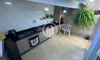 Imagem: Casa a venda com 4 dormitórios sendo 1