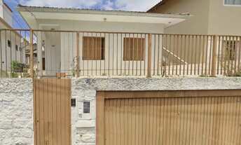 Imagem: Casa com 4 quartos - Agronômica