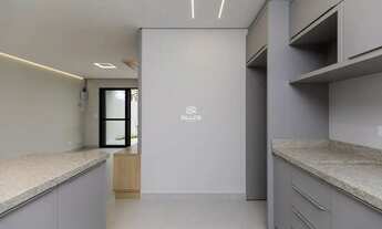 Imagem 5: Sobrado à venda com 4 quartos e piscina em Balneário Betaras em Matinhos/PR