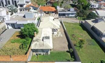 Imagem 4: Casa de Alvenaria - Venda - 03 dormitórios - 162m2 - Semi Mobiliada - Fundo Canoas - Rio d