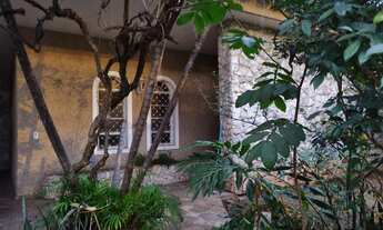 Imagem 6: Casa para venda com 553 metros quadrados de terreno com 4 quartos em Setor Oeste - Goiânia