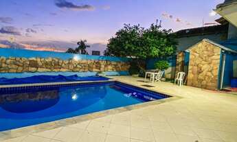 Imagem 2: Casa a venda possui 600 metros quadrados com 4 quartos em Setor Gentil Meireles - Goiânia