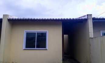 Imagem 4: Casa à venda, com dois dormitórios, tendo uma suíte por R$183.000 no Bairro Pedras, Fortal