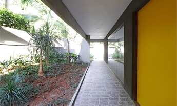 Imagem 4: Sobrado para venda tem 441 metros quadrados com 4 quartos em Alto de Pinheiros - São Paulo