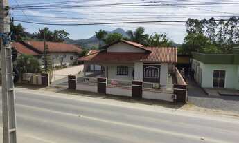 Imagem 7: Casa Térrea à Venda na Estrada Bananal em Guaramirim - SC