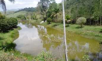 Imagem 4: Fazendinha para Venda em Cachoeiras de Macacu, Papucaia, 3 dormitórios, 1 suíte, 3 banheir
