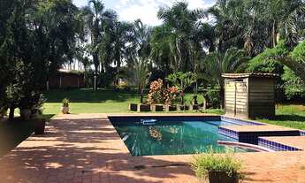 Imagem: Chácara 4 suítes. Lazer. A 13 minutos