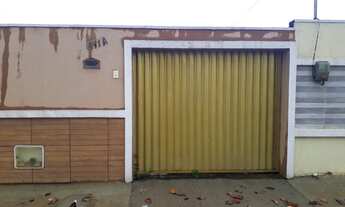 Imagem 3: Casa à venda, com dois dormitórios, tendo uma suíte por R$183.000 no Bairro Pedras, Fortal