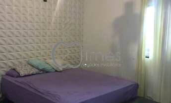 Imagem 5: Casa com 4 quartos - Bairro Vila Americano do Brasil em Goiânia