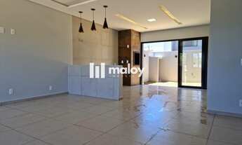 Imagem 5: Sobrado para Venda em Cascavel, Universitário, 3 dormitórios, 1 suíte, 2 banheiros, 2 vaga