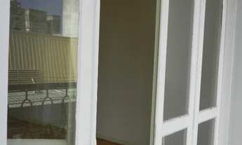 Imagem 2: Kitinet no centro -301