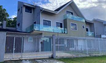 Imagem: Sobrado com 3 dormitórios no bairro Santa