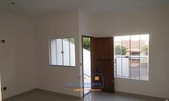 Imagem 3: Casa geminada com 3 quartos - Bairro Shangri-lá em Londrina