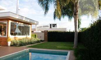 Imagem 3: Belíssima Propriedade em Condomínio Fechado - Jurerê Internacional