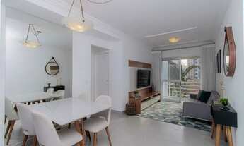 Imagem 3: Apartamento à venda na Vila Olímpia, 76 m² com 2 dormitórios, 3 banheiros, 1 vaga por R$ 8