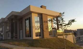 Imagem: Casa de condomínio para venda com 567 metros