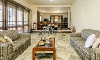 Imagem 3: Casa com 04 dormitórios 02 suítes no bairro Abraão, em Florianópolis/SC